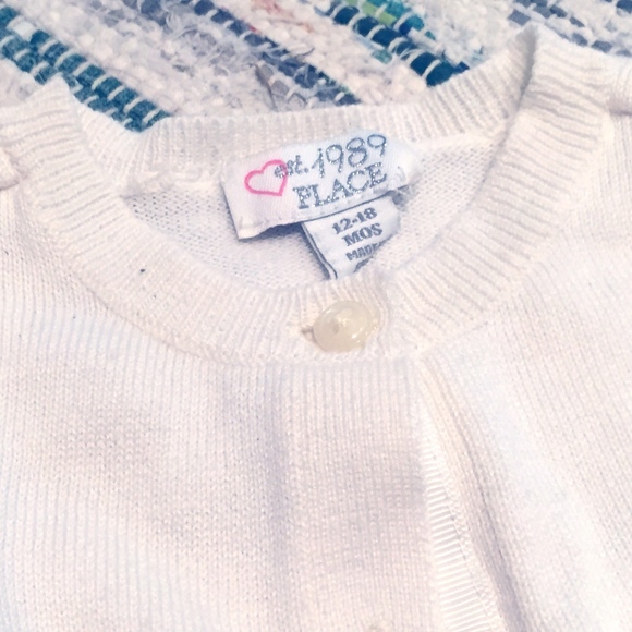 AMAZING CONDITION White Cardigan Pink Bows on Pockets - Picture 6 of 6